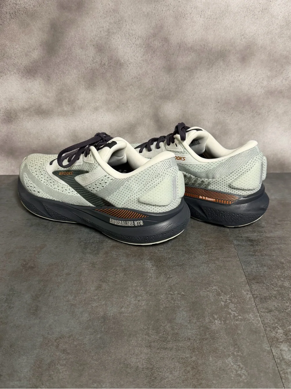 Brooks Adrenaline GTS 24 Women’s Running Shoes Mercury/Ebony/Copper Size 11.5B